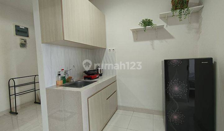 Di Jual Cepat Apartemen Bagus Dan Terawat Dengan Furnish,lokasi Startegis di Sentul City 2