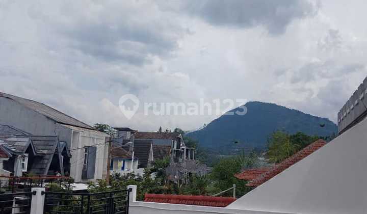 Rumah Minimalis 2 Lantai Deket Taman Budaya Sentul,Lingkungan Asri dan Nyaman.view Pegunungan,Legalitas SHM 2