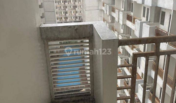 Apartement Best View Taman Dan Kolam Renang di Sentul City 1