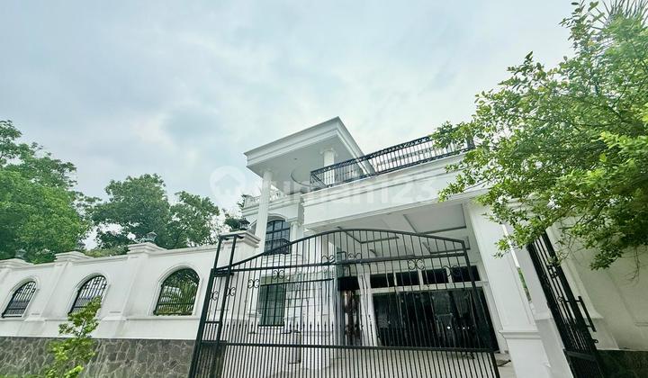 Rumah Mewah 2 Lantai,Ada Kolam Renang,Interior Mewah,Cluster Ekslusif.sentul City Bogor