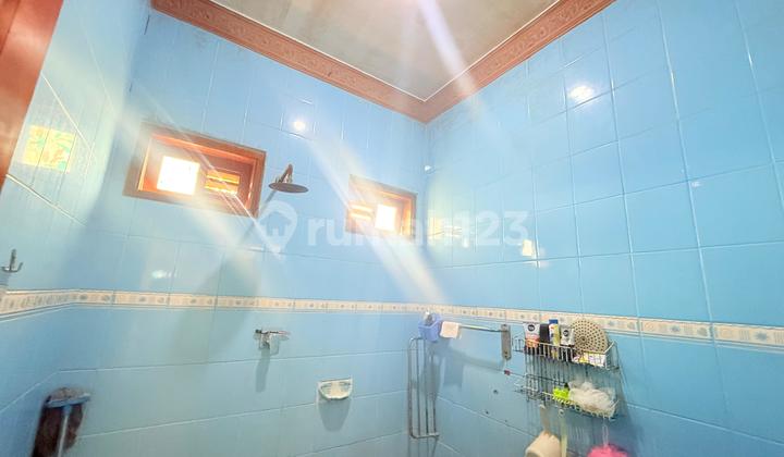Rumah mewah halaman luas ,lapangan bola ,kolam renang,semi furnish,cocok buat usaha dan tempat tinggal,5 menit dari jalan alternatif sentul. 2