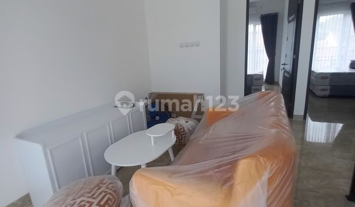 Rumah Baru 2 Lantai Full Furnish,Ada Kolam Renang, Lingkungan Asri & Nyaman,Di Sentul City 2