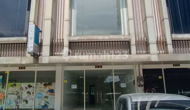 Disewakan ruko dekat pasar bersih ,cocok unutk buka usaha .dekat Mall AEON sentul city 1