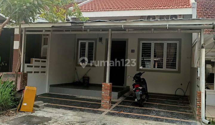 Rumah Minimalis ,siap huni ,lingkungan sekitar nyaman dan asri,ada bonus AC dan water heater,sentul city 1