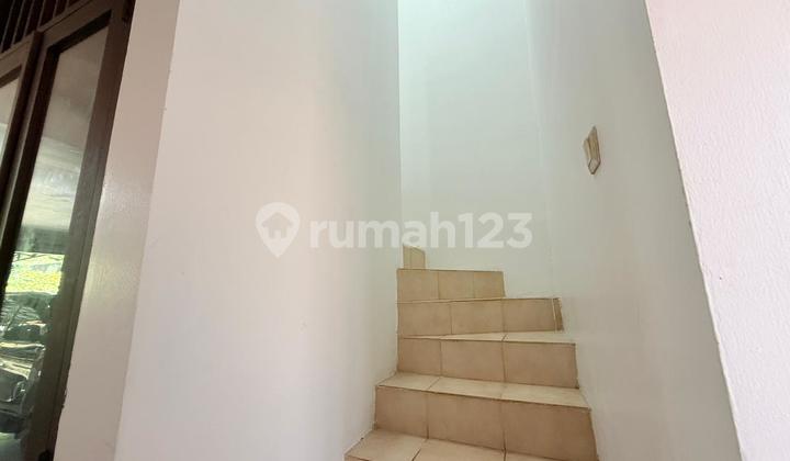 Rumah 3 Lantai Siap Huni ,Furnish,Surat Shm,Akses Sangat Startegis di Bogor Timur 2