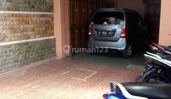Rumah Mewah 2 Lantai Di Srondol Asri 2