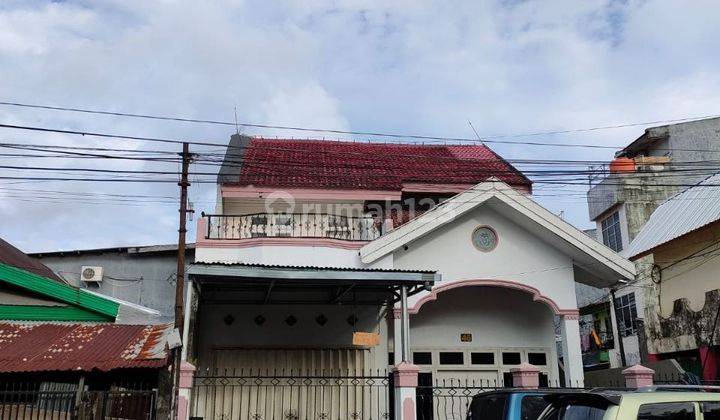 Di jual rumah 2 Lantai dalam kota Makassar 1