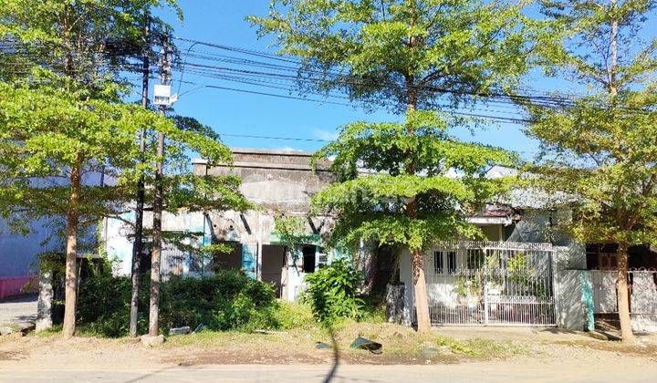 Di jual rumah tua / tanah cocok untuk cafe atau rumah tinggal dalam kota Makassar  1