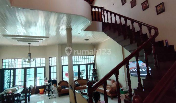 Di jual rumah 2 lantai siap huni dalam kota Makassar 2