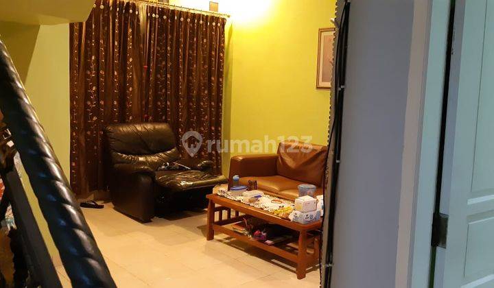 Di jual rumah dalam kota Makassar 1½ lantai 2