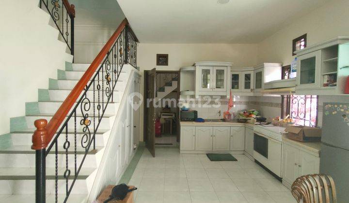 Di jual rumah 2 lantai di kawasan elit Panakukang  2