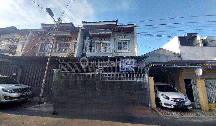 Di jual rumah 2 lantai dalam kota makassar 1