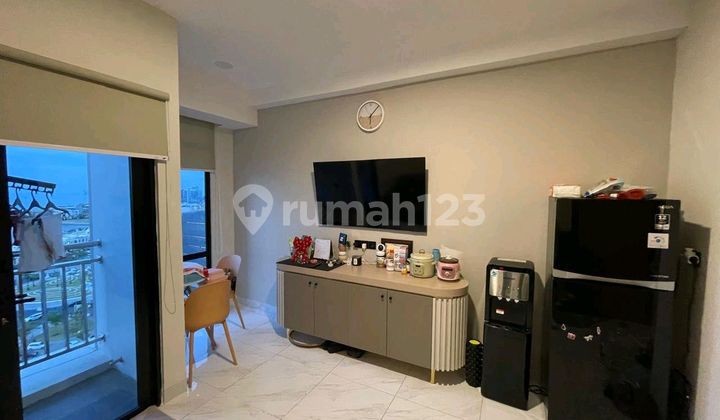 Di Jual Apartemen Delft 2Br Full Furnished 1