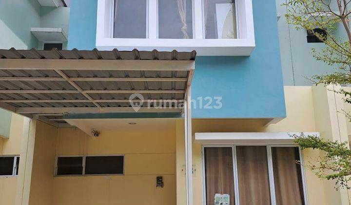 Di Sewakan Rumah 2 Lantai Di Tengah Kota 1