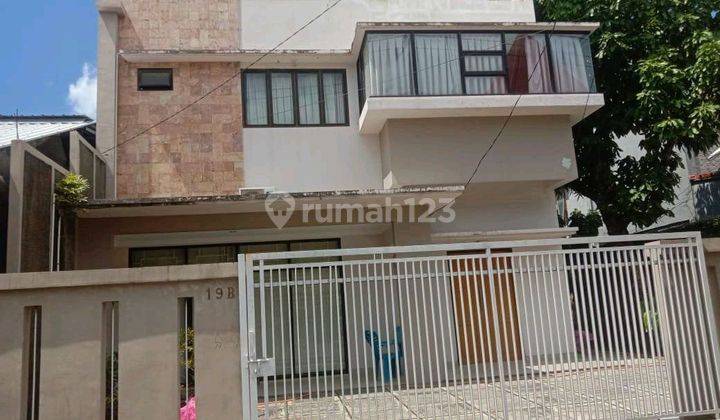 Di Jual Rumah 2 Lantai Dalam Kota Bisa Nego 1