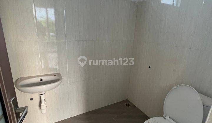 Rumah 2 Lantai Dekat Pasar Pasir Putih Ocarina