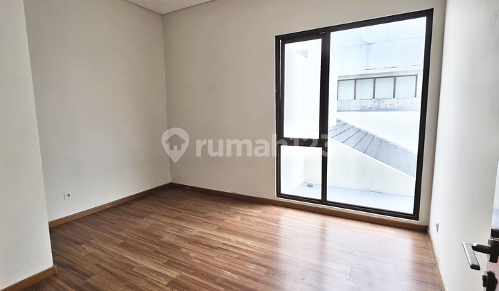 Dijual Rumah BSD City Eminent Prestigia 2