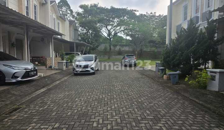 Dijual Rumah Cantik Vanya Park Cluster Azura Bsd City 2