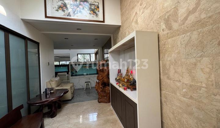 For Sale House with Park View, Luxury Cluster De Naara De Park, BSD City 2