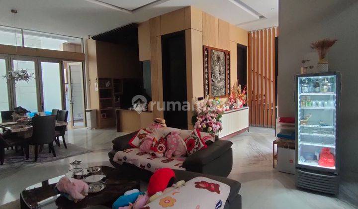 Disewakan Rumah Golf Island Siap Huni Full Furnished  1