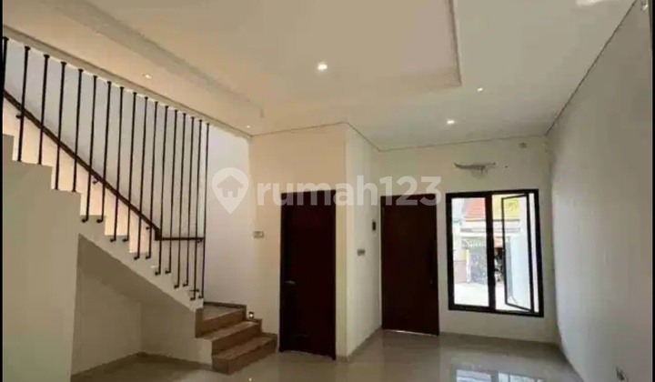 Rumah Baru 2 Lantai di Rawamangun Jakarta Timur 2