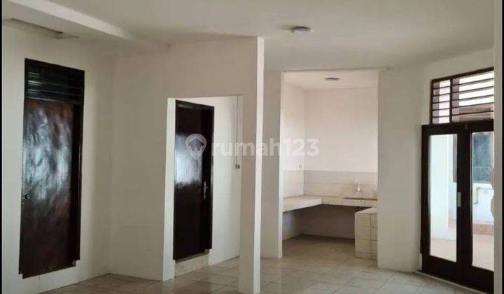 Rumah Sewa Strategis Pinggir Jalan untuk Kantor Cempaka Putih Jakarta Pusat 2