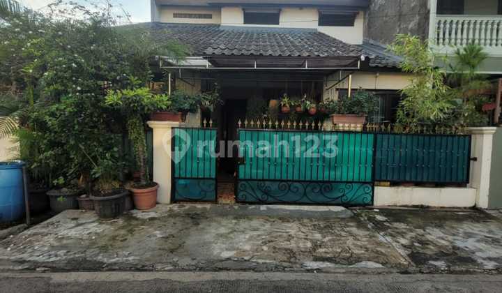 Rumah Dalam Komplek Jatiasih Bekasi Jawa Barat