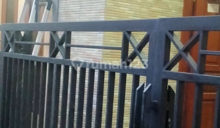 Rumah Siap Huni di Bintara Bekasi Jawa Barat 2