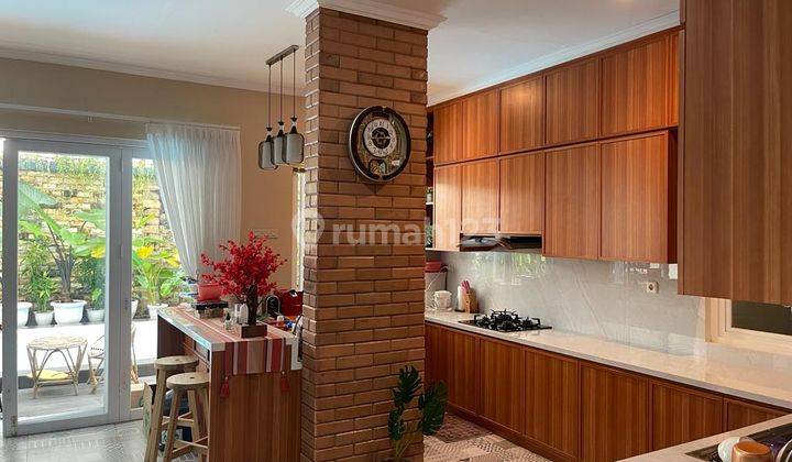 Rumah Mewah Dan Nyaman di Dago Indah, Lippo Cikarang, Bekasi 5
