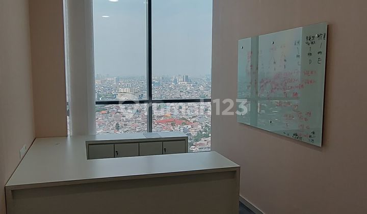 For Rent Office Space Apl Tower, Central Park For Rent Office Space Apl Tower, Central Park