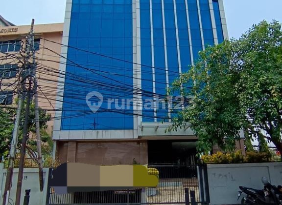 Quick Sale: Brand New, Ready-to-Use Office Building in Cikini Quick Sale: Brand New, Ready-to-Use Office Building in Cikini