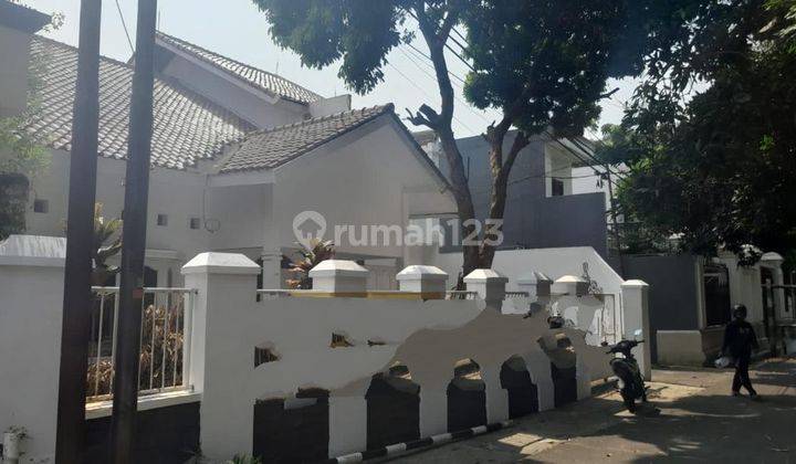 DIJUAL RUMAH CANTIK di Radio Dalam COCOK u usaha atau tempat tinggal  1