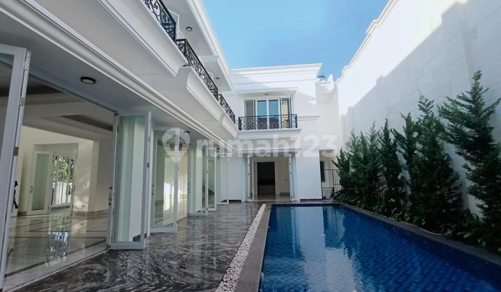 Dijual Rumah Mewah Kawasan Niaga Hijau Pondok Indah