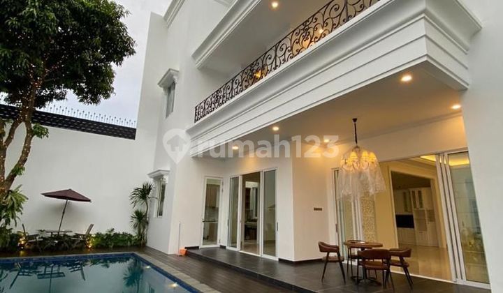 DIJUAL RUMAH MEWAH di Pondok Indah (swimming pool) SHM