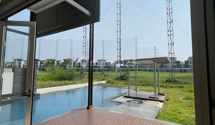 DIJUAL CEPAT RUMAH BAGUS di Mo di The Mozart Signature 
Golf Island ( ada lift , swimming pool) 1