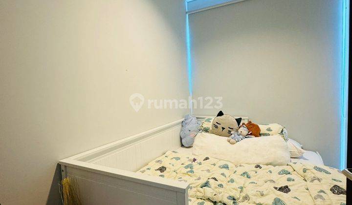 DIJUAL CEPAT Apartemen 3 Kamar Tidur Puri Mansion Furnished 2