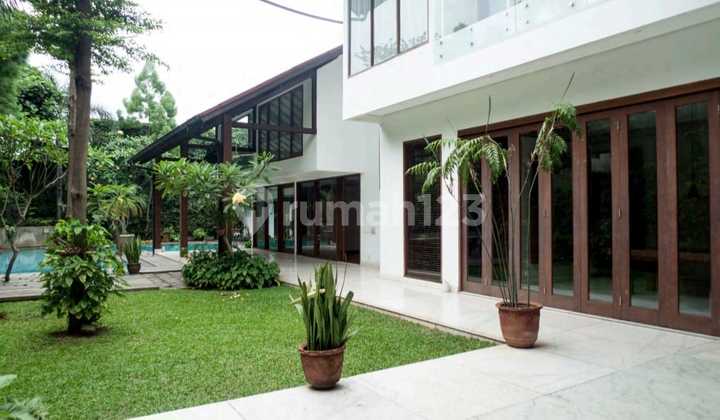 Dijual Rumah Bagus Di Kemang ( High Quality)
