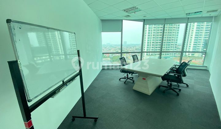 For Rent Office Space At Lippo St Moritz (220sqm)