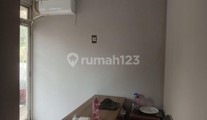 Kios di Apartemen Palm Mansion Bagus Siap Langsung Usaha