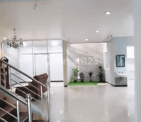 Rumah Mewah Full Furnished Shm di Daan Mogot Baru Jakarta Barat 1