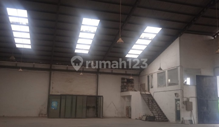 Gudang Kawasan Industri Jatake Jual 10 Milyar