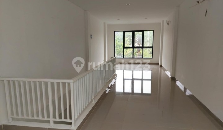 Ruko Citra 8 Aerolink Sudah Renov jadi 2 lantai full