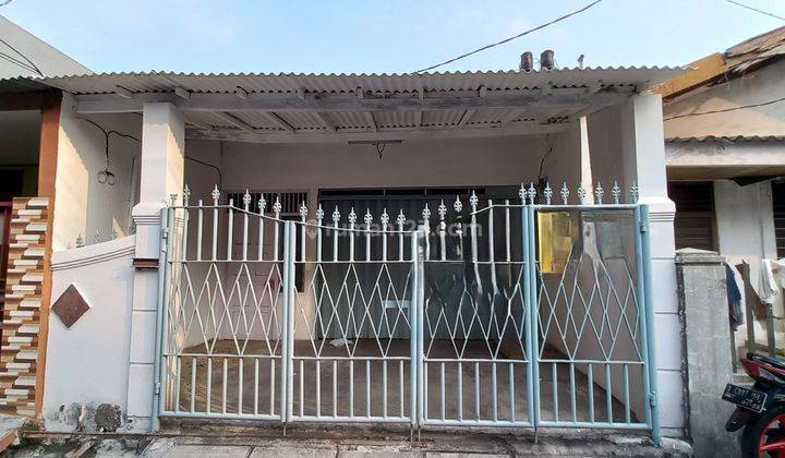 Disewa rumah 1 1/4 lt minimalis sederhana daerah Cengkareng  2