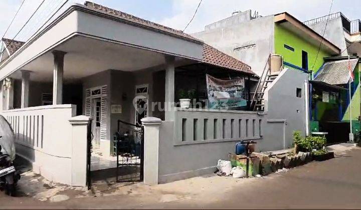 Dijual Rumah 1 1/ 4 Lt, Jl Pepaya Cengkareng Barat, 3KT, 1 KM,Listtik 2.200 watt, Air Pam,kondisi Bagus siap huni,hadap Timur Laut, surat SHM 1