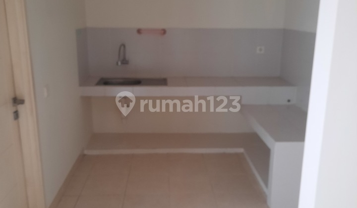 2-Story Ready-to-Occupy Canary Cluster House in Serpong 2