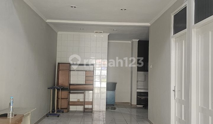 Rumah Rapi Kondisi Siap Huni Di Citra 3  1