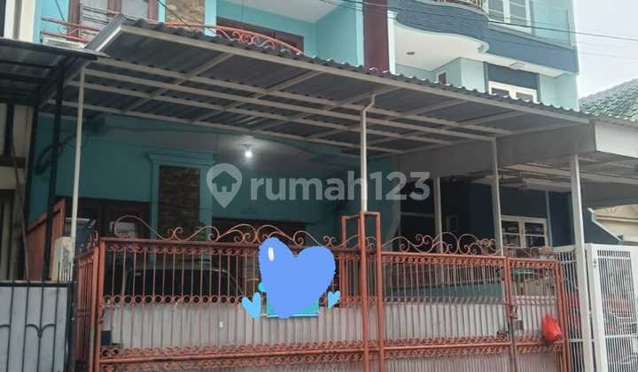 Rumah 2 Lantai Hadap Selatan di Citra 2 Rumah 2 Lantai Hadap Selatan di Citra 2