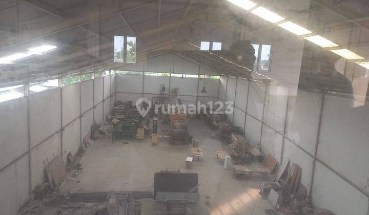 Dijual Bangunan Gudang Pabrik + 3 Lantai Kantor  2
