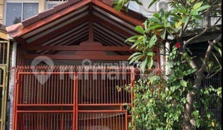 Dijual unit rumah 2 lantai daerah taman palem lestari 2