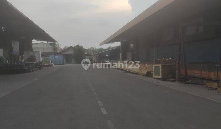 Pabrik dan Gudang Baja Jurumudi Tangerang Kota 2